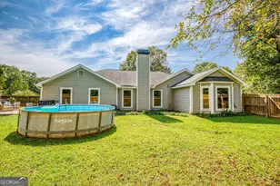 3635 Irvin Dr, Loganville, GA 30052 - Photo 9