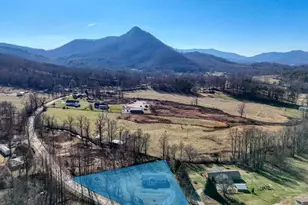 2045 Upper Bell Creek Rd, Hiawassee, GA 30546 - Photo 47