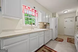 150 Ashley Dr, Fayetteville, GA 30214 - Photo 17