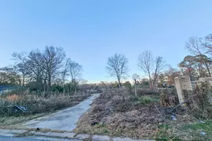 2611 Village Green Ln, Macon, GA 31206 - Photo 1