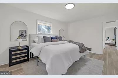 2418 Meadow Lark Drive, East Point, GA 30344 - Photo 19