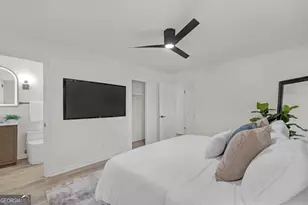 2418 Meadow Lark Dr, East Point, GA 30344 - Photo 15