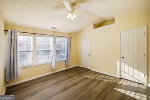 2706 Heathrow Dr, Lawrenceville, GA 30043 - Photo 15