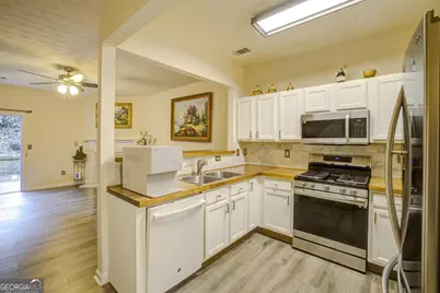 2706 Heathrow Drive, Lawrenceville, GA 30043 - Photo 5