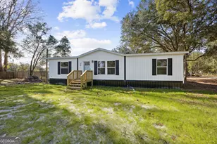 35 6th St, Folkston, GA 31537 - Photo 1