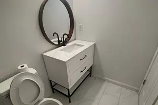 8490 Oakley Cir, Union City, GA 30291 - Photo 11