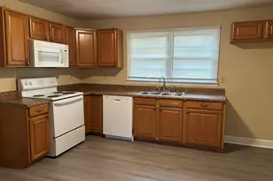 124 Garrett Way NW, Milledgeville, GA 31061 - Photo 5