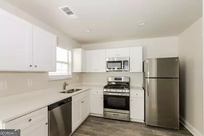 10057 Tara Glynn Drive, Hampton, GA 30228 - Photo 5