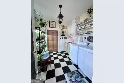 382 Porter Street, Madison, GA 30650 - Photo 37