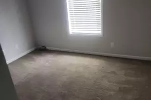 9474 Cypress Ln, Jonesboro, GA 30238 - Photo 5