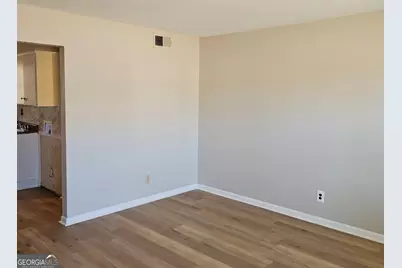 6502 Lower Dixie Lake Road, Union City, GA 30291 - Photo 3