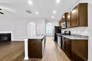 5689 Grande River Rd, Atlanta, GA 30349 - Photo 7