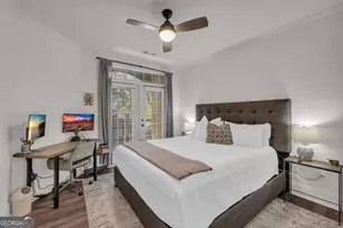 825 Highland Ln NE, Atlanta, GA 30306 - Photo 19