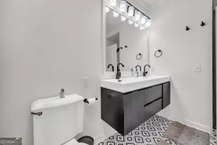825 Highland Ln NE, Atlanta, GA 30306 - Photo 5