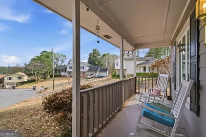 993 Medina Drive SW, Lilburn, GA 30047 - Photo 3