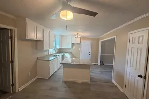 203 Northside Dr, East Dublin, GA 31027 - Photo 3