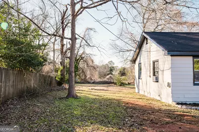 1313 S Hairston Road, Stone Mountain, GA 30088 - Photo 17