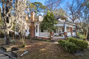 1812 E Gwinnett St, Savannah, GA 31404 - Photo 3