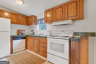 231 Lakeshore Dr, Eatonton, GA 31024 - Photo 11