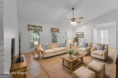 127 Circle H Drive, Sharpsburg, GA 30277 - Photo 5