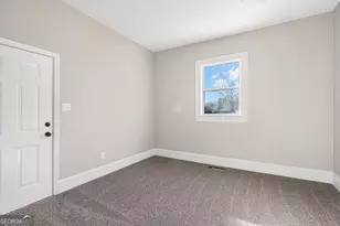 110 Elm St, Griffin, GA 30223 - Photo 13