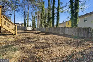 6381 Phillips Creek Dr, Lithonia, GA 30058 - Photo 19