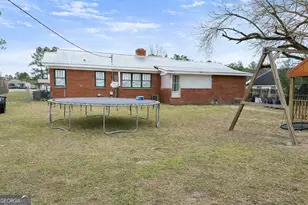 918 Main St, Blackshear, GA 31516 - Photo 5