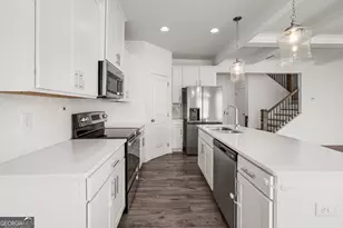 7690 Baron Rd, Fairburn, GA 30213 - Photo 15