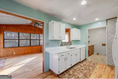 614 Bradley Street, Lafayette, GA 30728 - Photo 11