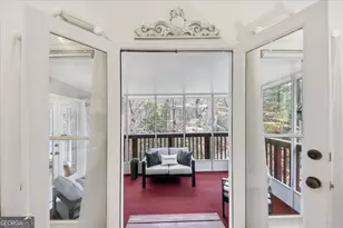37 Plantation Dr NE, Atlanta, GA 30324 - Photo 45