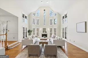 37 Plantation Dr NE, Atlanta, GA 30324 - Photo 17