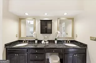 37 Plantation Dr NE, Atlanta, GA 30324 - Photo 43