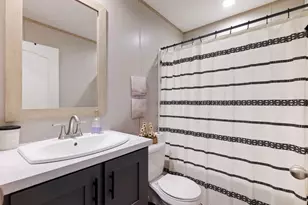 136 Pine St, Danielsville, GA 30633 - Photo 23