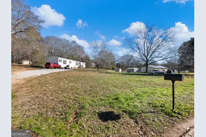 136 Pine Street, Danielsville, GA 30633 - Photo 27