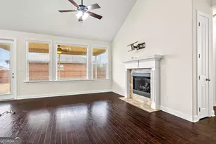 131 Savannah Ln, Bonaire, GA 31005 - Photo 9