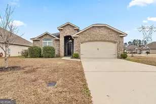 131 Savannah Ln, Bonaire, GA 31005 - Photo 1