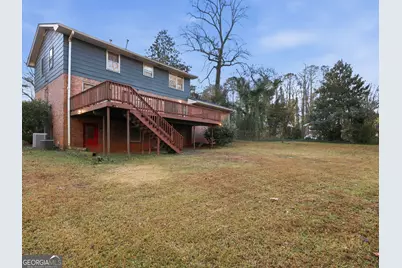 904 Abingdon Court, Stone Mountain, GA 30083 - Photo 3