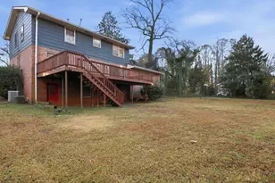 904 Abingdon Ct, Stone Mountain, GA 30083 - Photo 3