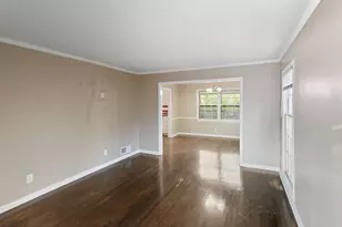 904 Abingdon Ct, Stone Mountain, GA 30083 - Photo 11