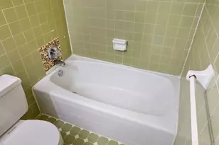 904 Abingdon Ct, Stone Mountain, GA 30083 - Photo 25