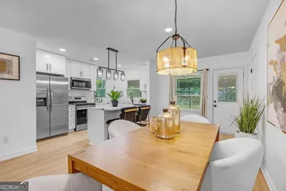 2933 Cloverhurst Drive, Atlanta, GA 30344 - Photo 7