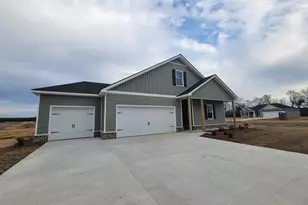 138 Landmark Circle, Statesboro, GA 30458 - Photo 3