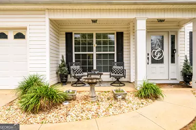 7282 Litany Court, Flowery Branch, GA 30542 - Photo 5