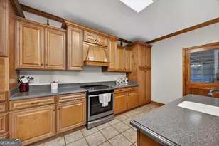 179 Stone Edge Dr, Gray, GA 31032 - Photo 11