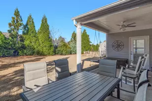 201 Evergreen Ct, Griffin, GA 30223 - Photo 7