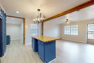 423 Richards, Millen, GA 30442 - Photo 7