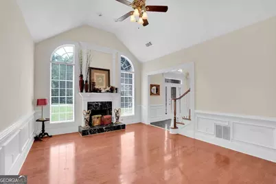 8225 Seven Oaks Drive, Jonesboro, GA 30236 - Photo 11