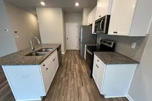 130 Skipjack Ct, Covington, GA 30016 - Photo 11