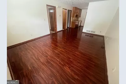 986 Locust Drive NE, Conyers, GA 30012 - Photo 3