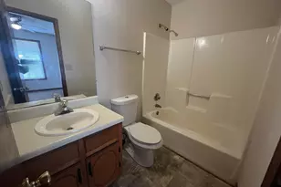 982 Locust Dr NE, Conyers, GA 30012 - Photo 11